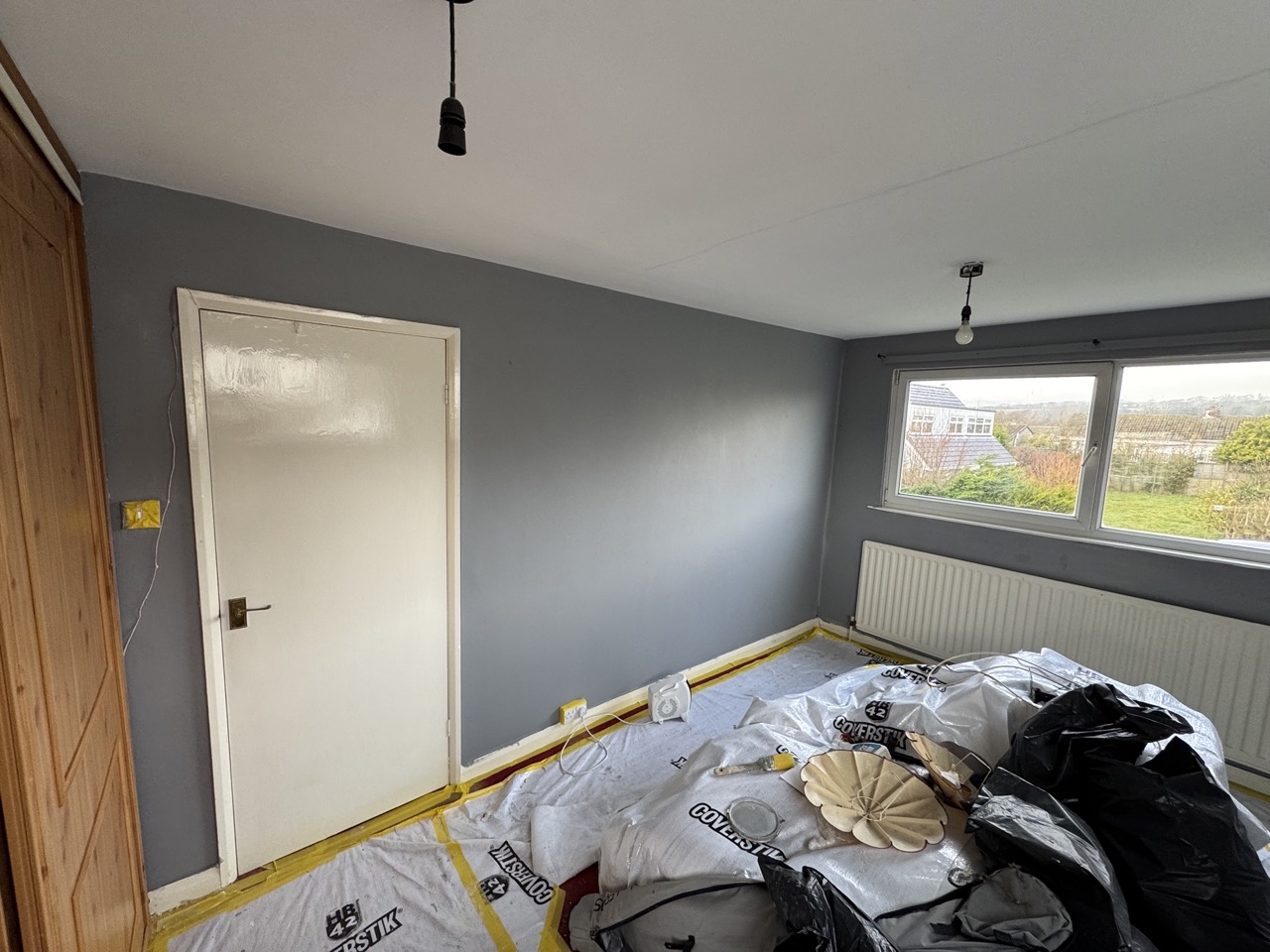 painting and decorating in